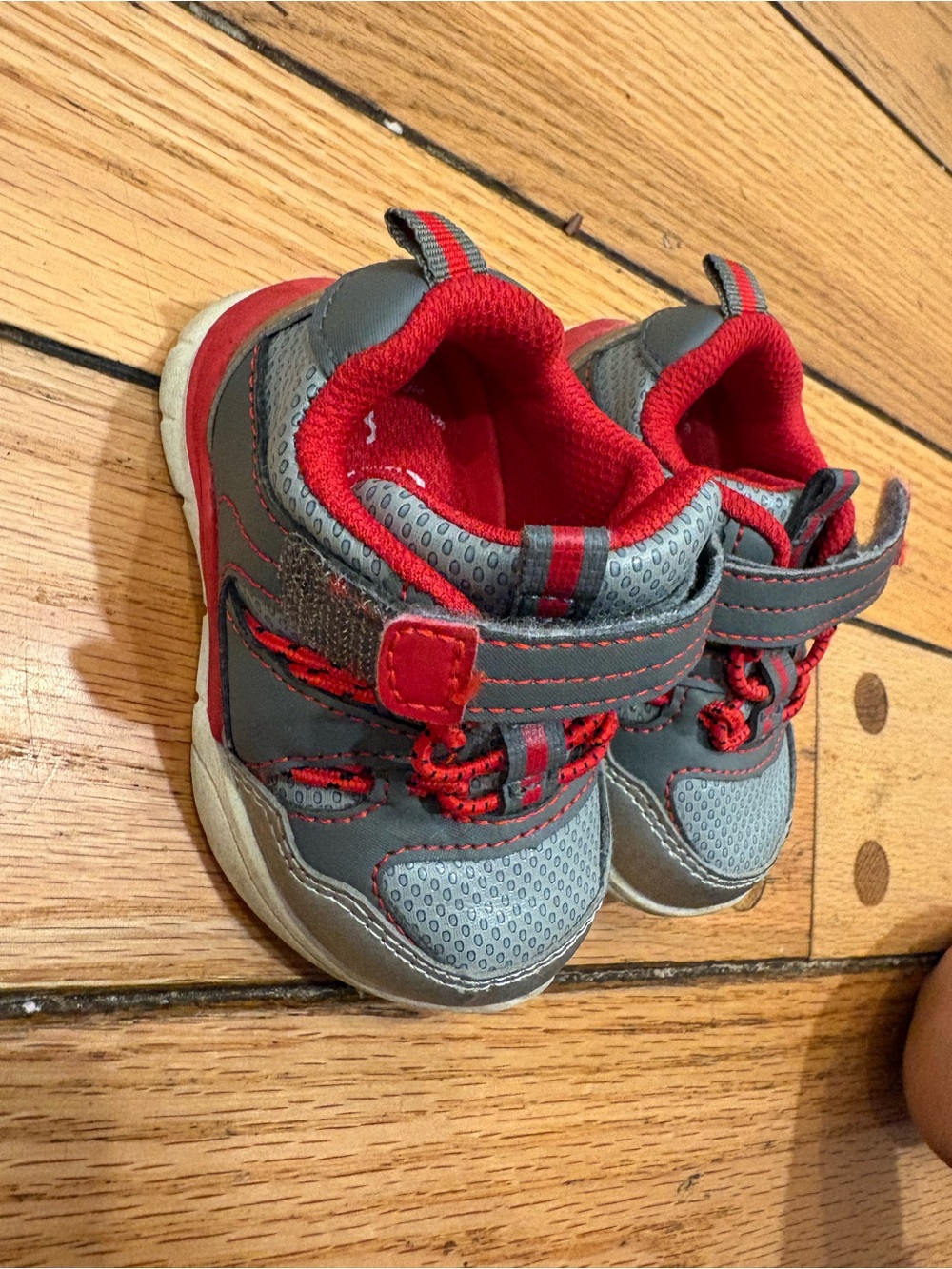 Athletic Works Grey and Red Athletic Sneakers shoes size infant baby 3